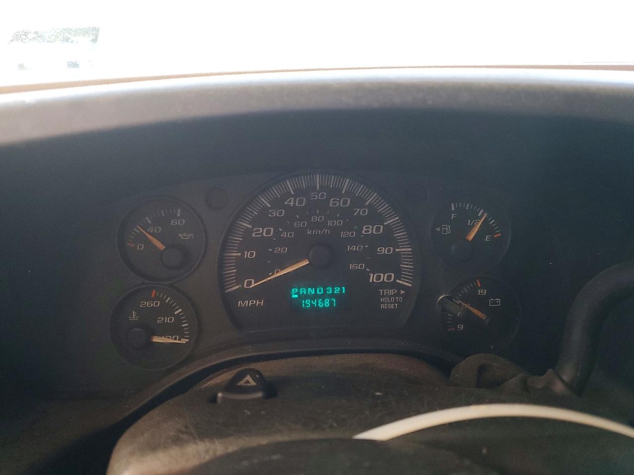 2006 CHEV Express VIN 1GCGG25VX61173912 photo 9