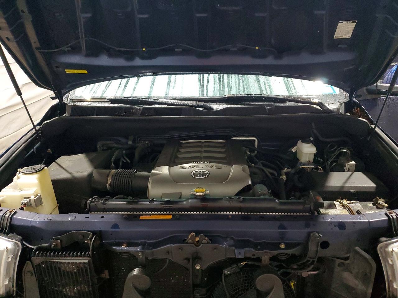 2010 Toyota Sequoia VIN 5TDBY5G17AS026980 photo 12