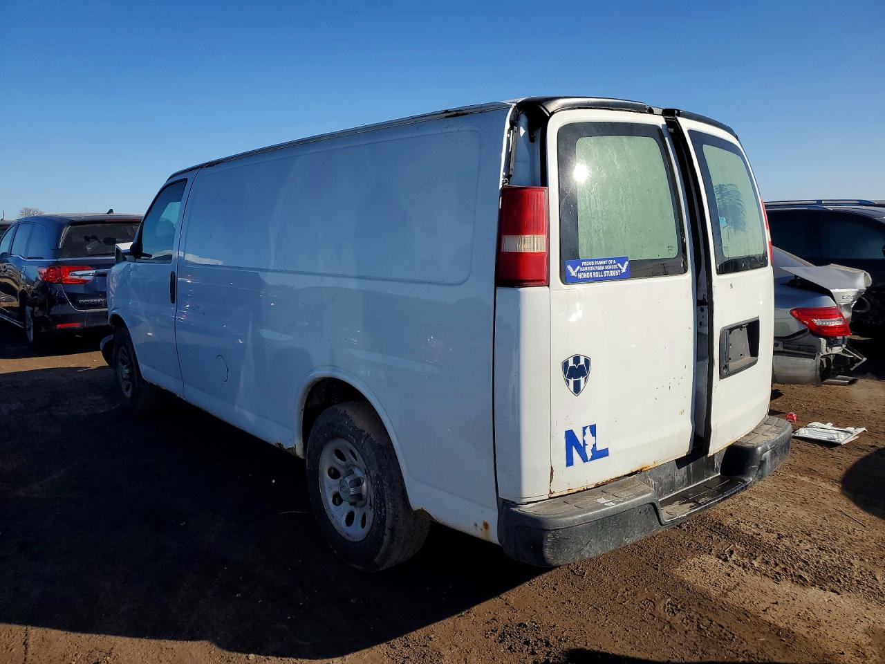 2012 CHEV Express VIN 1GCSGAFX0C1143365 photo 2