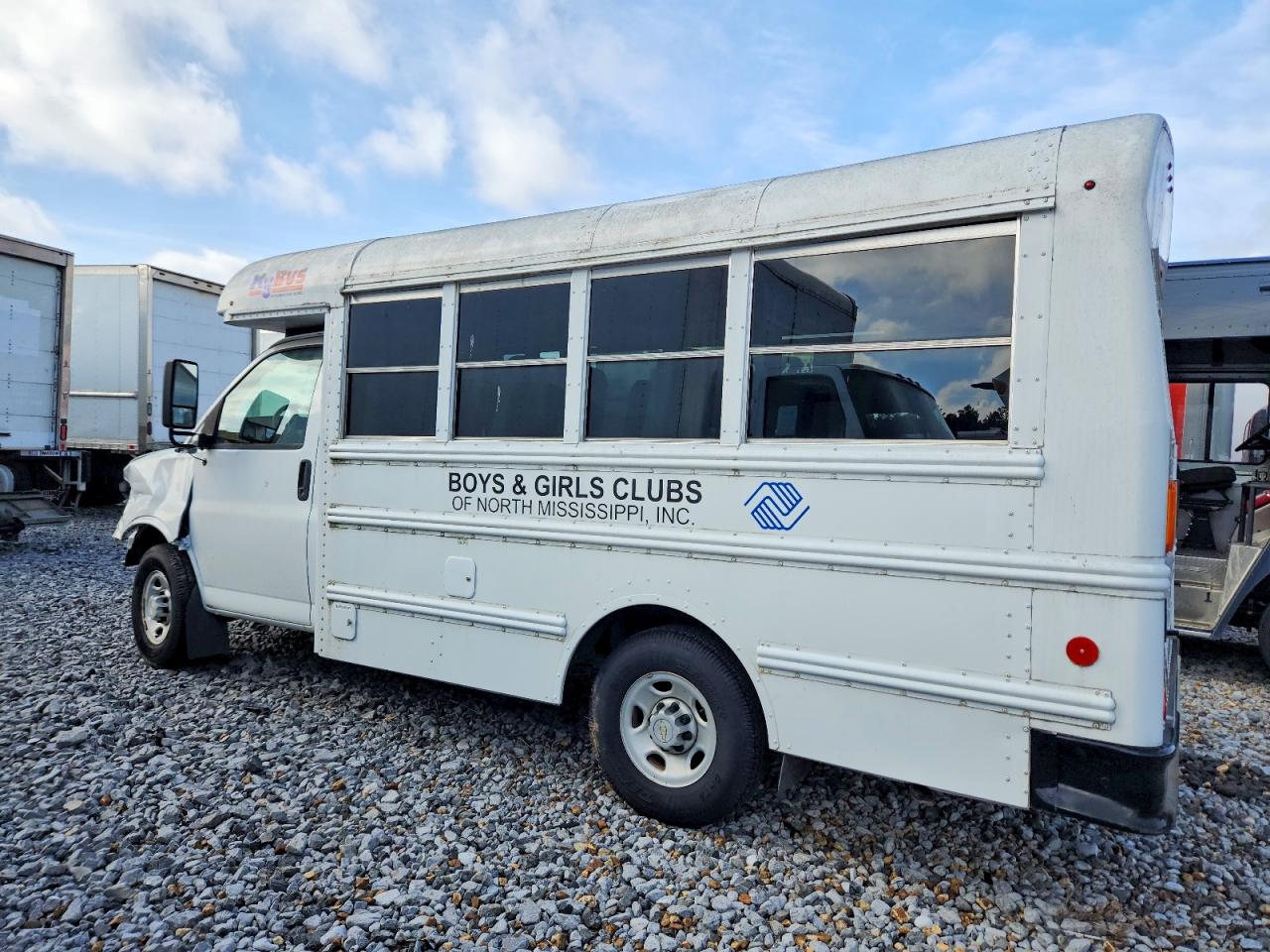 2011 CHEVROLET Express VIN 1GB0G2BA1B1103751 photo 3