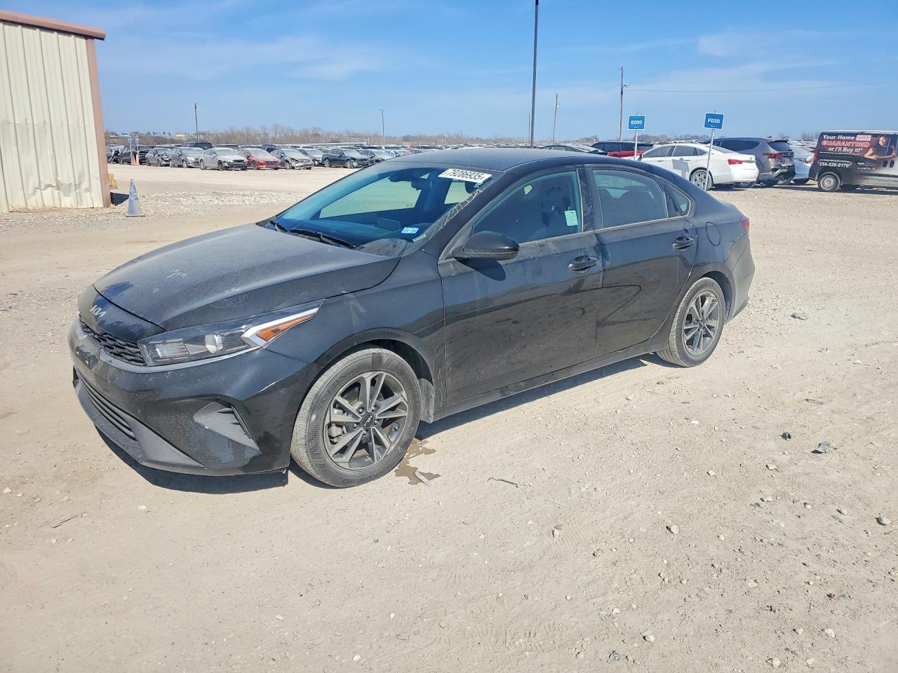 2023 Kia Forte lxs VIN 3KPF24AD7PE564582 photo 1