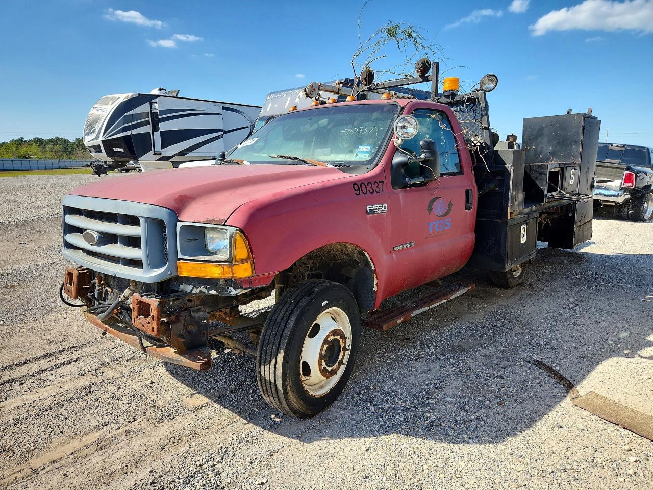 2001 Ford F550 VIN 1FDAF56F71EB82176 photo 1
