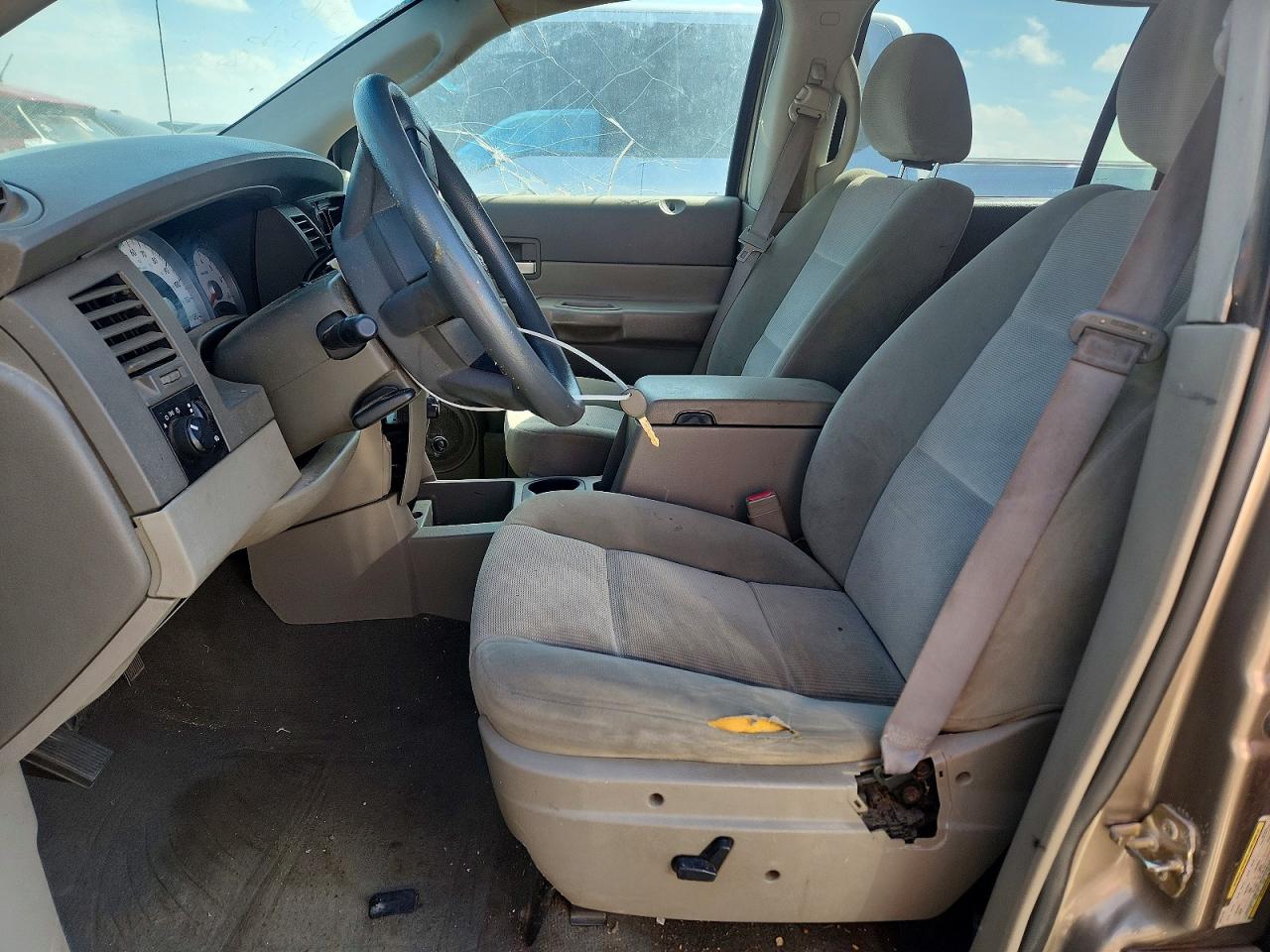 2005 Dodge Durango VIN 1D4HD48D55F517694 photo 7