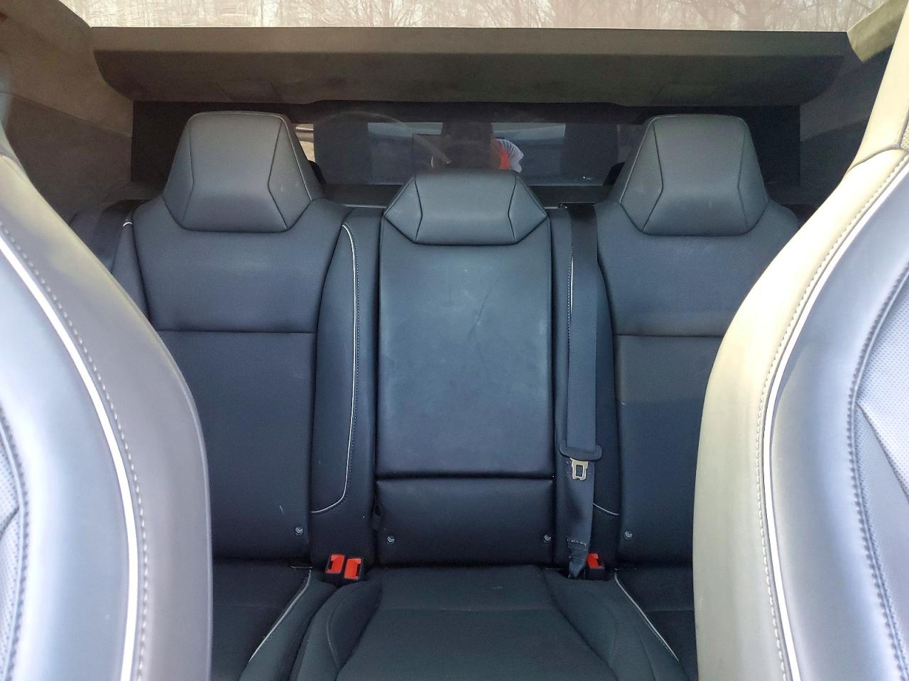 2025 Tesla Cybertruck VIN 7G2CEHED7SA074507 photo 10