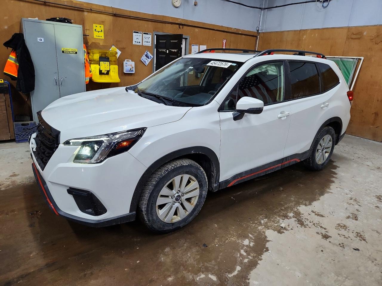 2024 Subaru Forester VIN JF2SKAGC2RH513775 photo 1