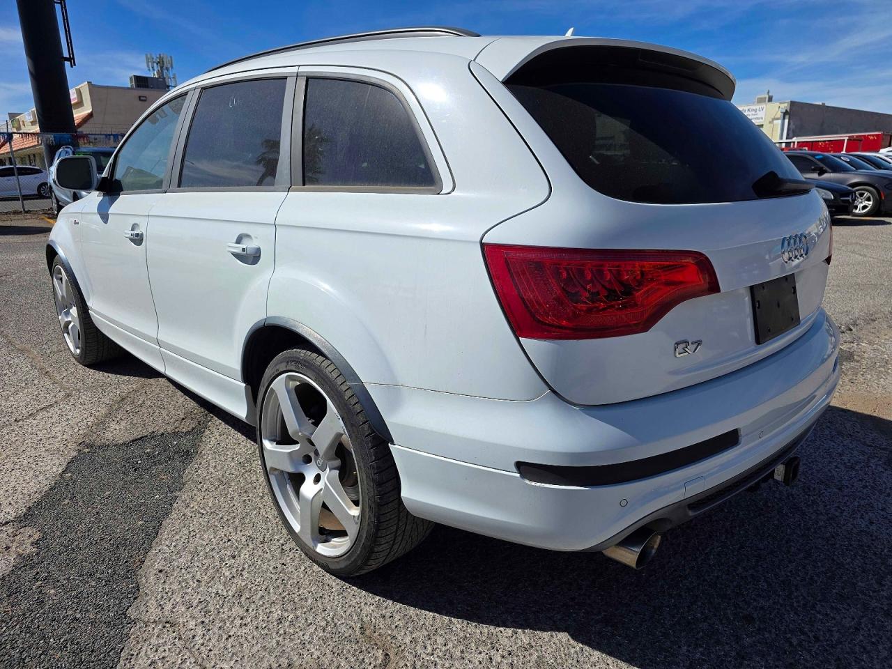 2013 Audi Q7 VIN WA1DGAFE3DD011332 photo 3