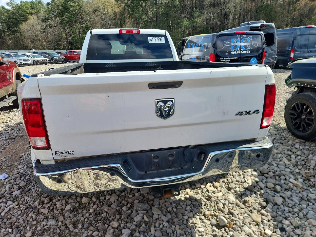 2018 Ram All models VIN 3C63RRGL5JG319180 photo 6