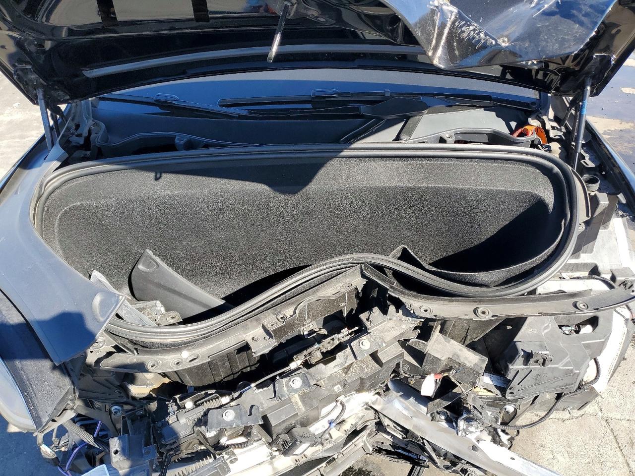 2024 Tesla Model x VIN 7SAXCBE69RF437446 photo 11