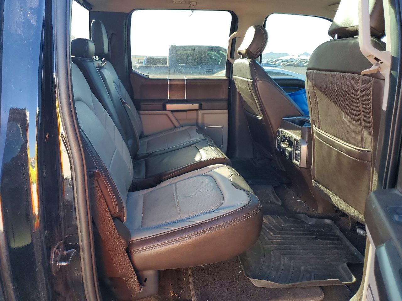 2018 Ford F350 VIN 1FT8W3BT4JEC96641 photo 10