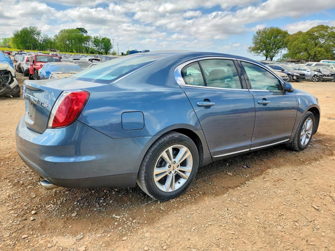 2010 LINCOLN Mks VIN 1LNHL9DR8AG609770 photo 3