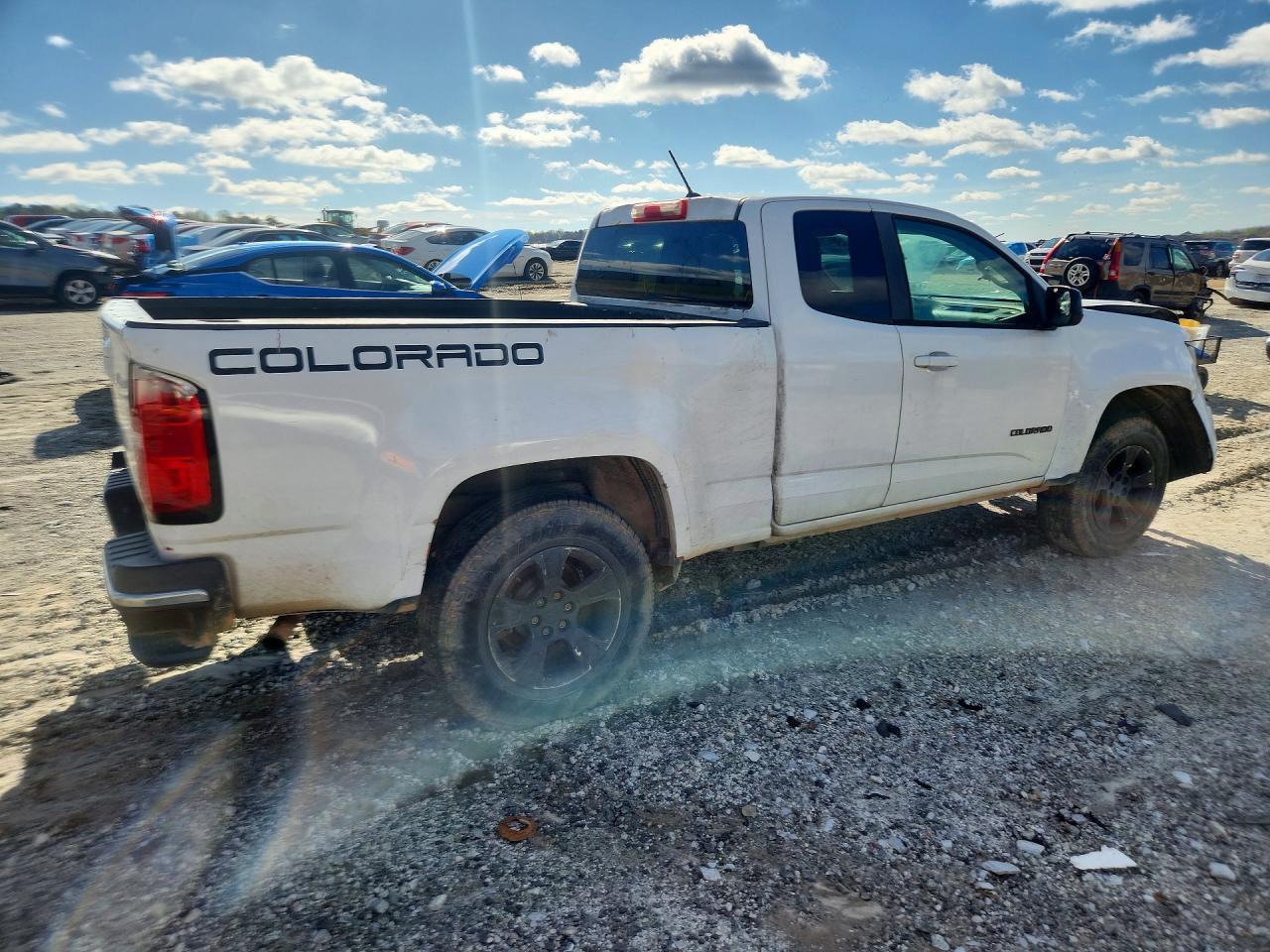2015 CHEV Colorado VIN 1GCHSAEA5F1152038 photo 3