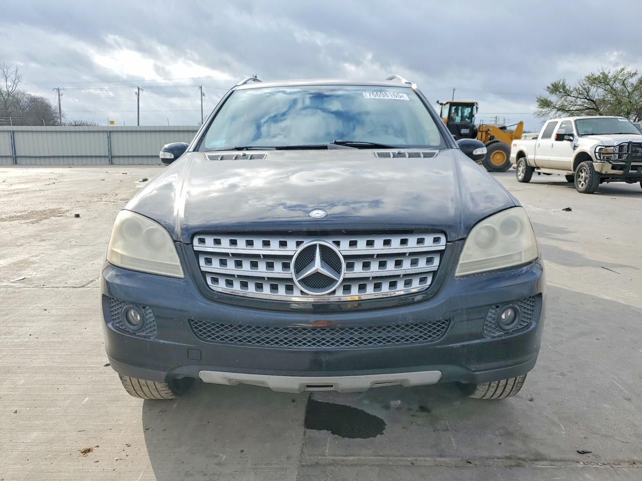 2008 Mercedes-Benz M-class VIN 4JGBB86E08A391107 photo 5