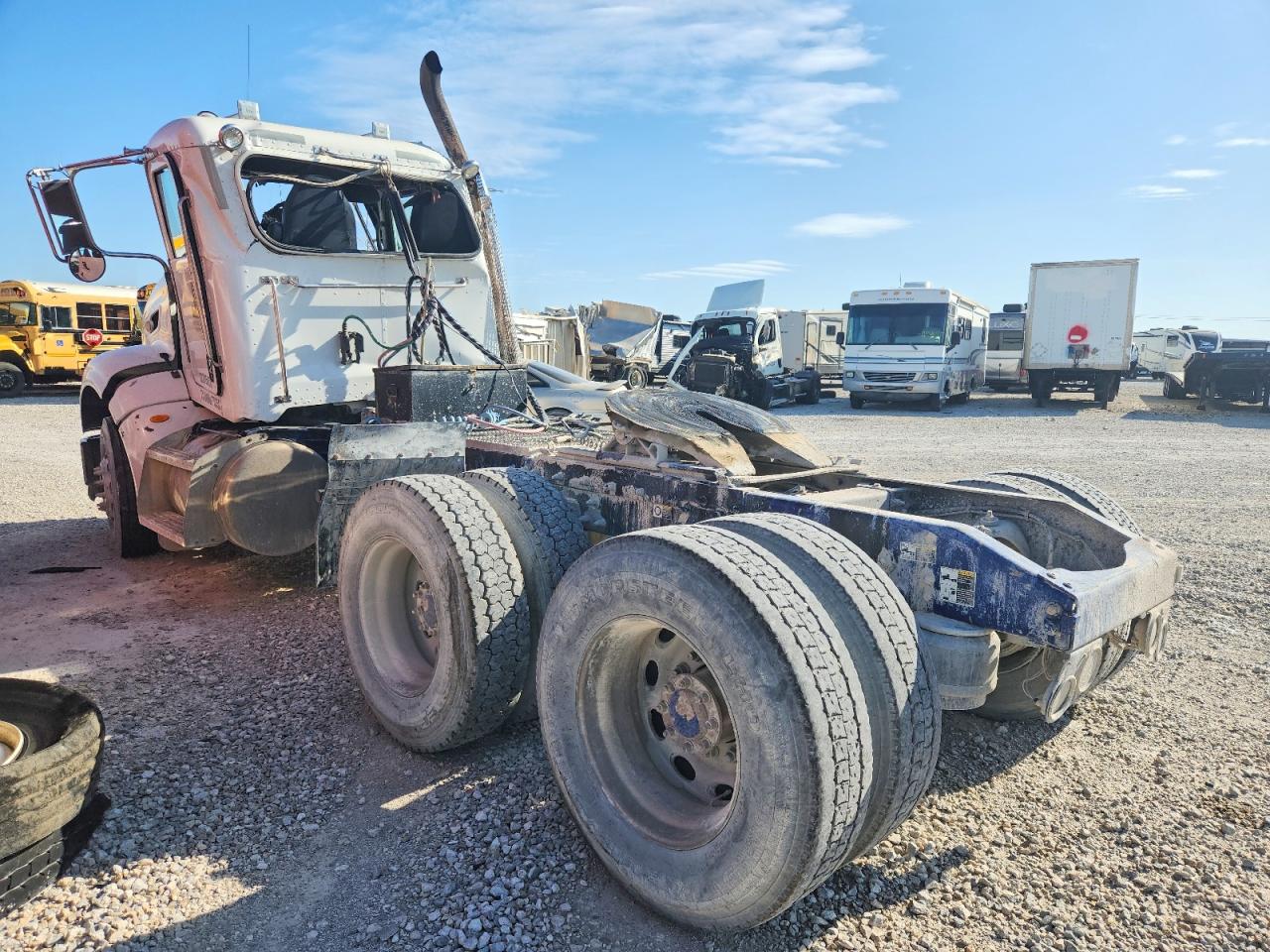 2012 PETERBILT All other VIN 1XPHDP9X8CD150448 photo 3