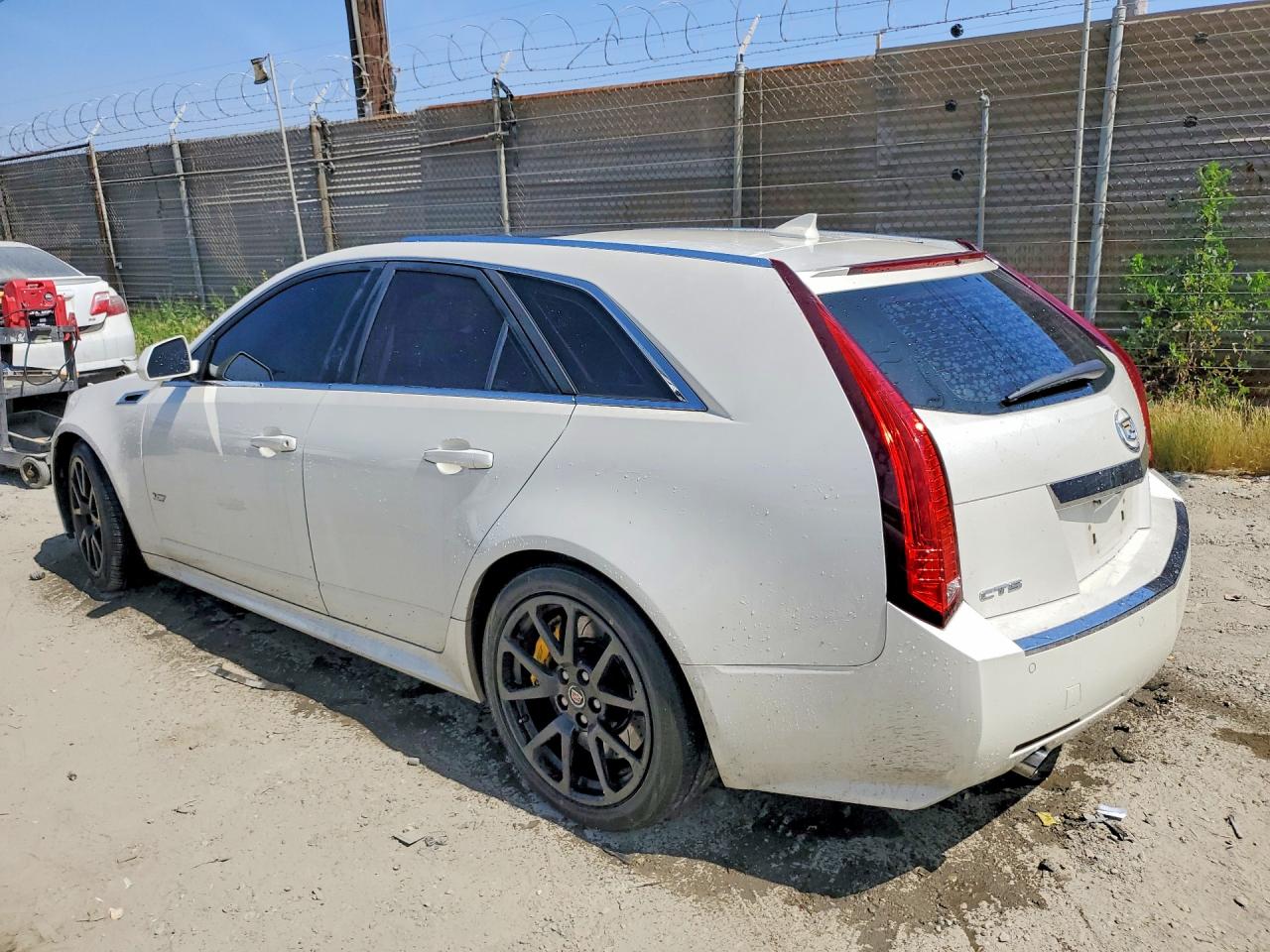 2013 Cadillac Cts VIN 1G6DV8EP5D0113734 photo 2