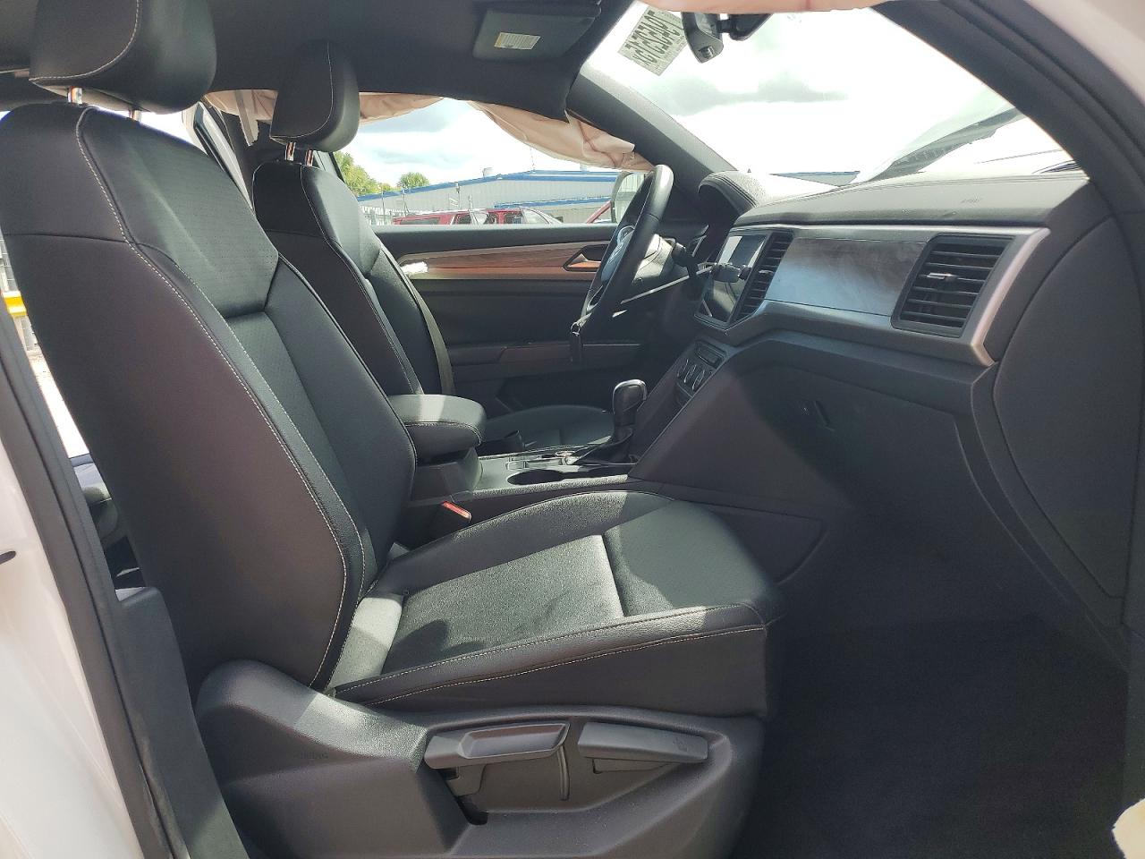 2020 Atlas cross sport VIN 1V2YE2CA6LC220183 photo 7