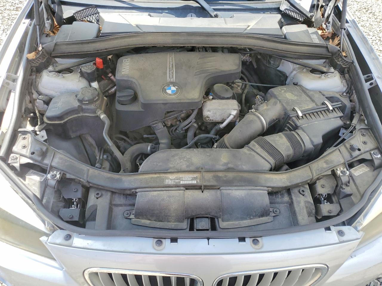 2013 BMW X1 VIN WBAVM1C58DVW45413 photo 12
