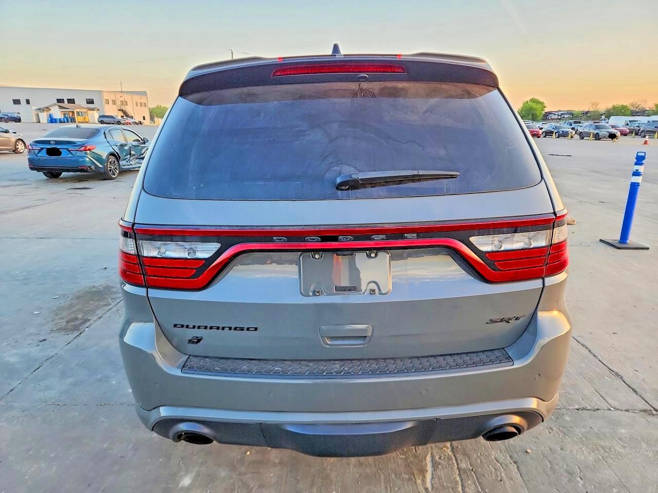 2023 Dodge Durango VIN 1C4SDJGJ7PC576226 photo 6