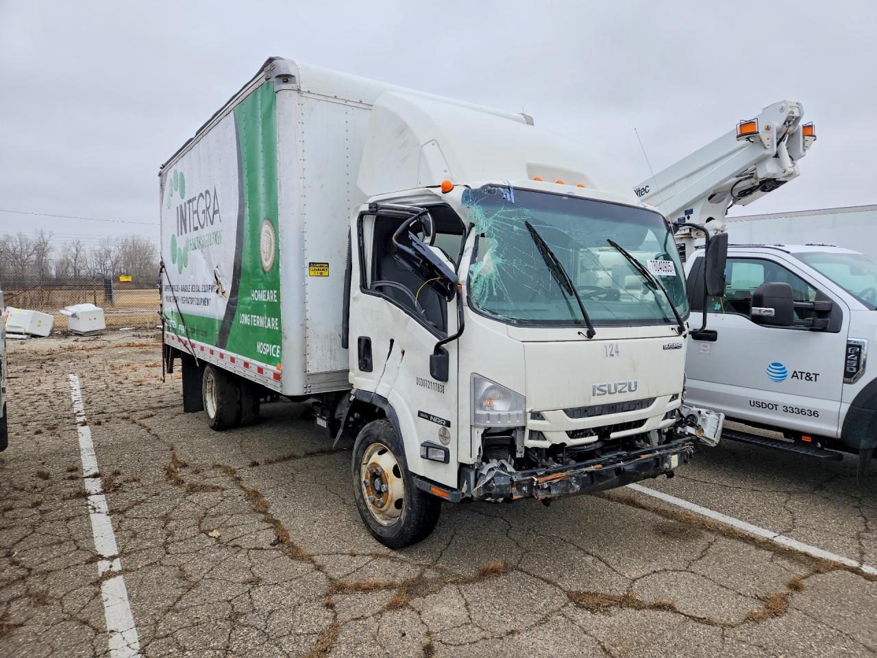 2022 Isuzu All models VIN 54DE5W1LXNSR03069 photo 4