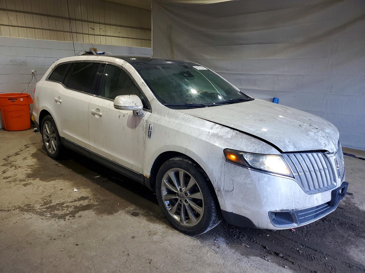 2010 LINCOLN Mkt VIN 2LMHJ5AT0ABJ12397 photo 4