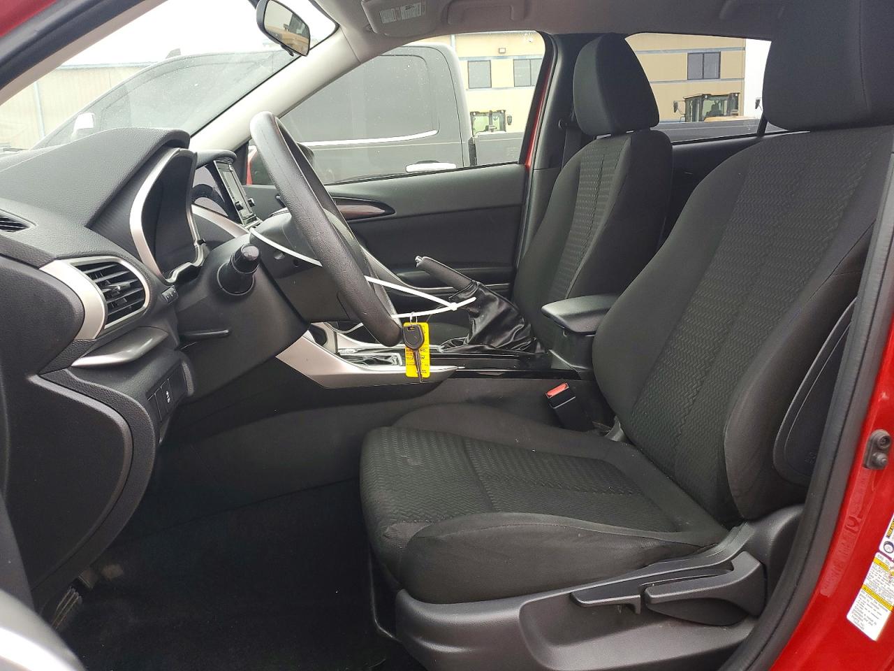 2018 Mitsubishi ECLIPSE VIN JA4AT3AA4JZ062304 photo 7