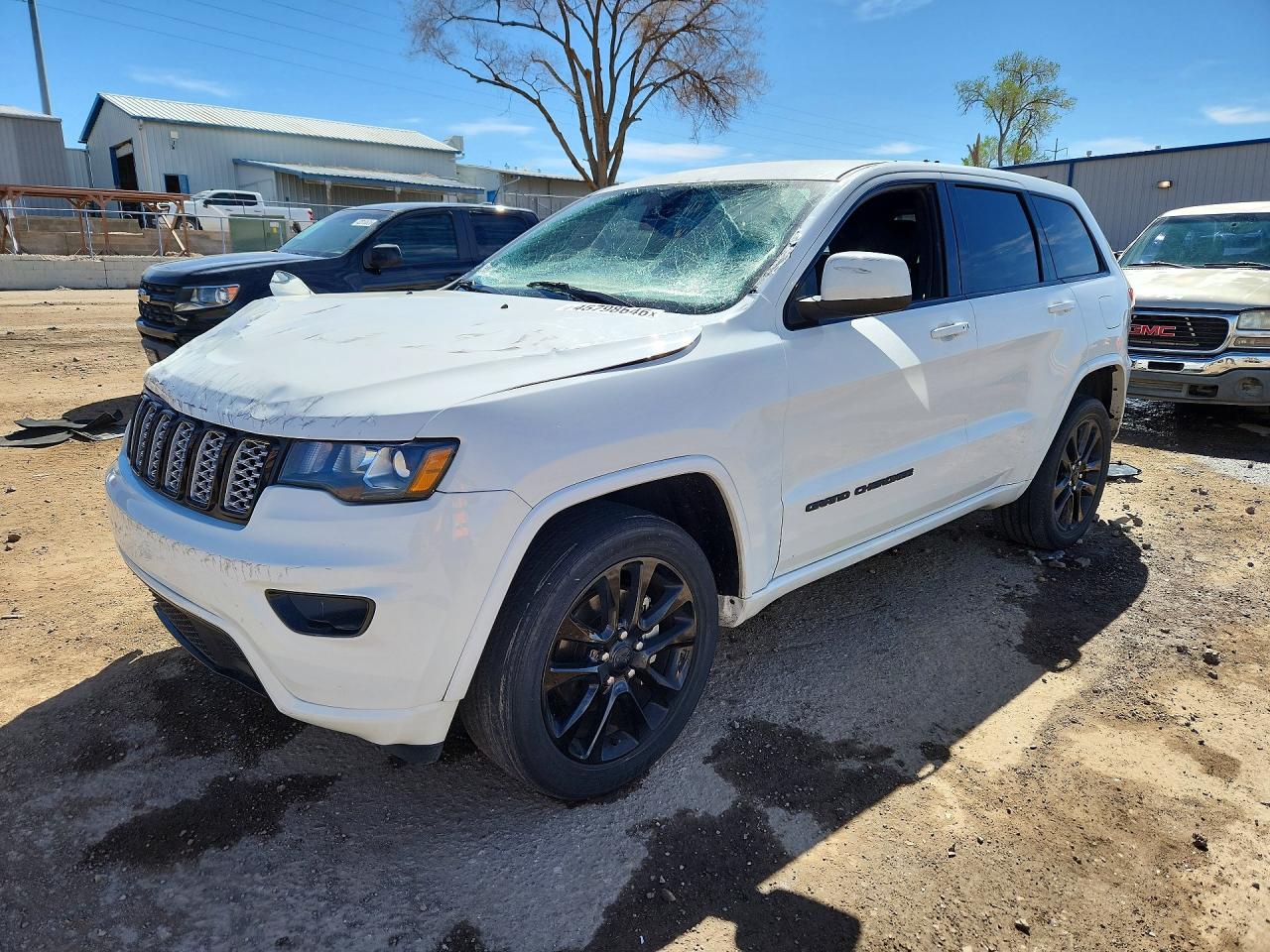 2018 Jeep Cherokee VIN 1C4RJFAGXJC436535 photo 1