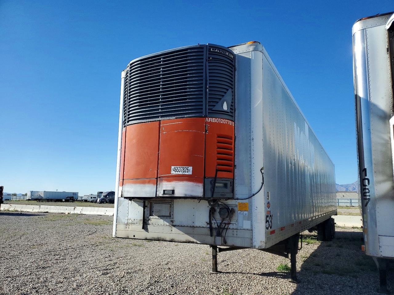 2002 UTILITY All models VIN 1UYVS25332U730920 photo 2