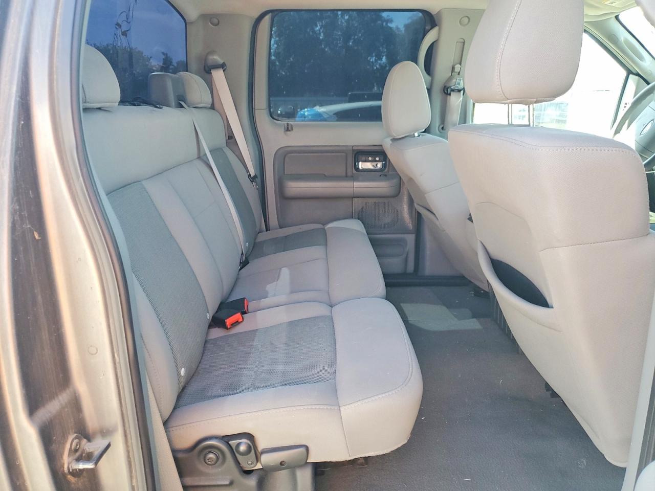 2006 Ford F150 VIN 1FTPW12586KC39644 photo 10