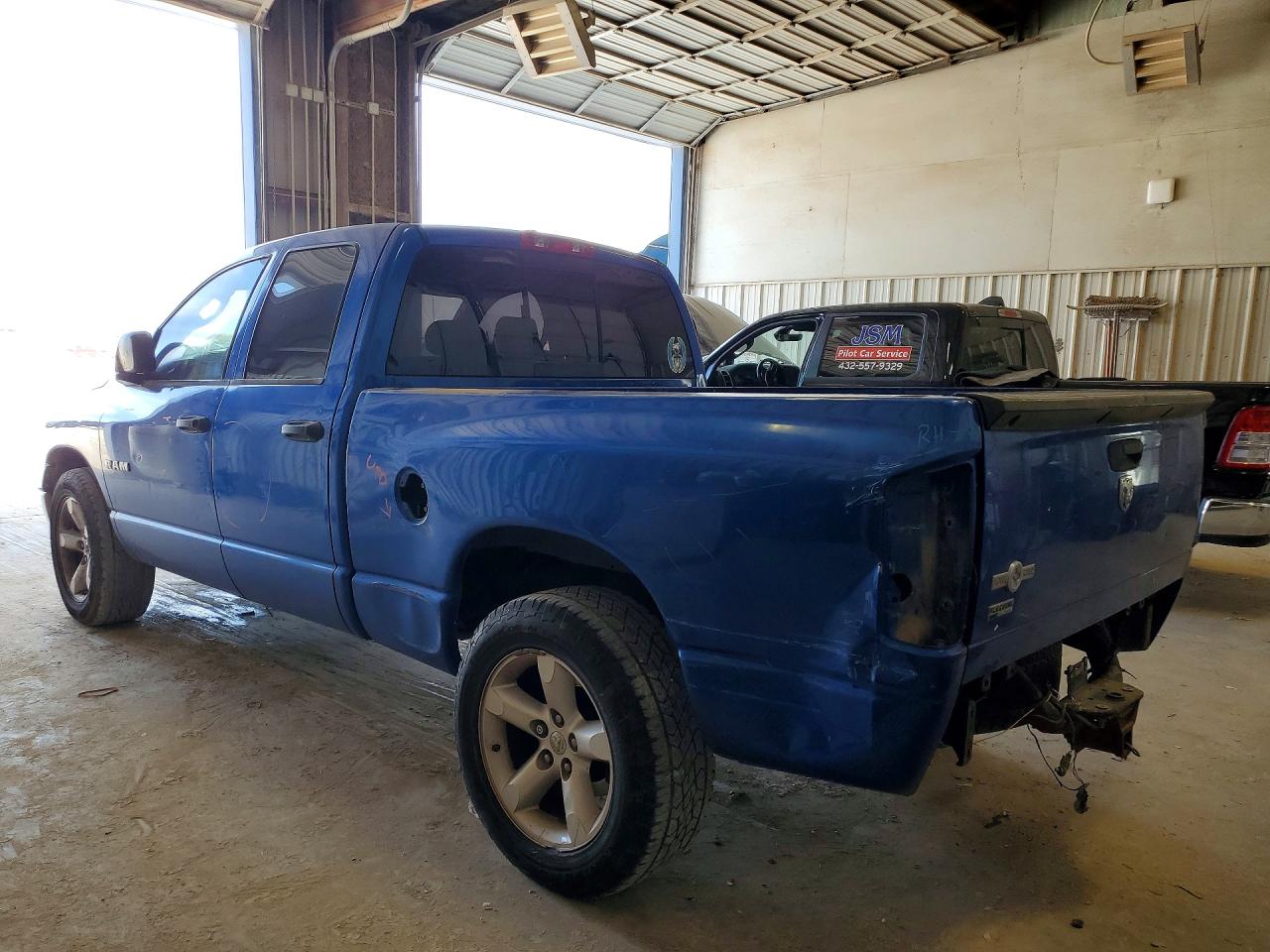 2008 Dodge Ram 1500 VIN 1D7HA18N58J174924 photo 2