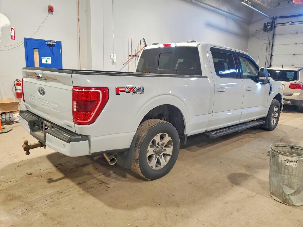 2022 Ford F150 VIN 1FTFW1E85NKE64037 photo 3