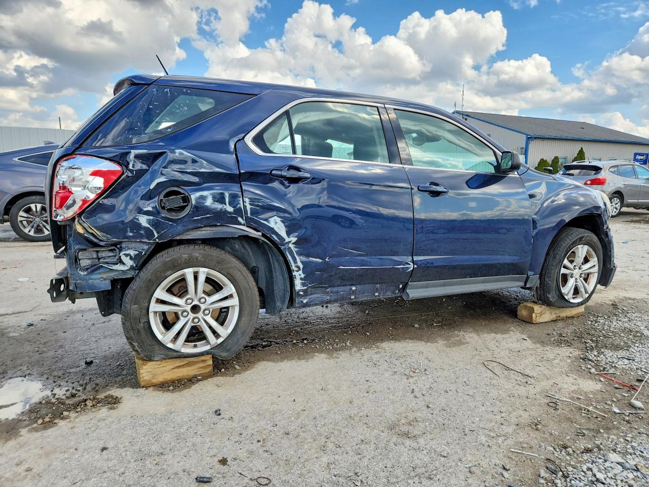 2017 Chevrolet Equinox VIN 2GNALBEK6H1595896 photo 3
