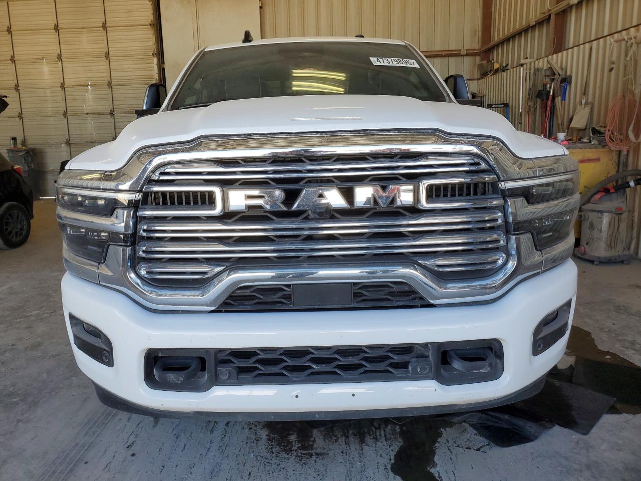 2026 Ram 2500 VIN 3C63R5FL4TG249197 photo 5
