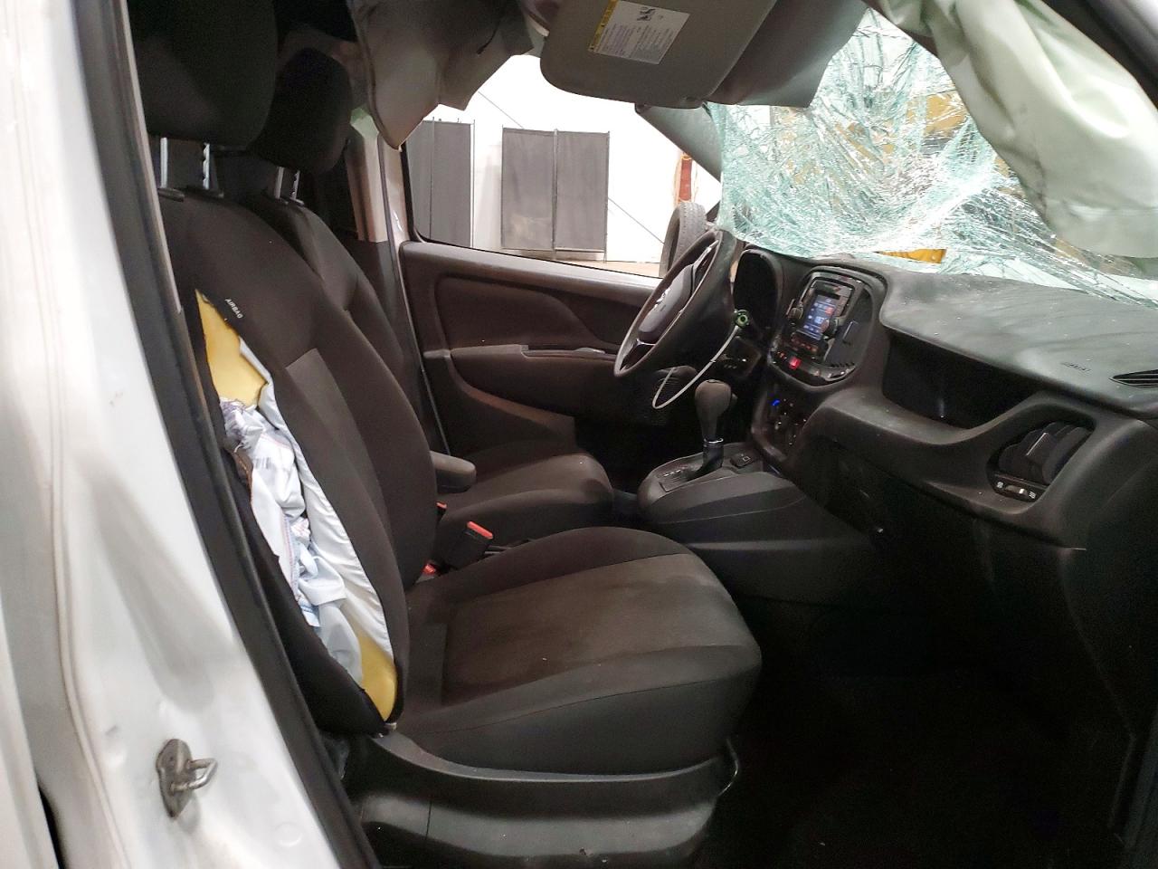 2022 Ram Promaster VIN ZFBHRFAB5N6W71117 photo 10