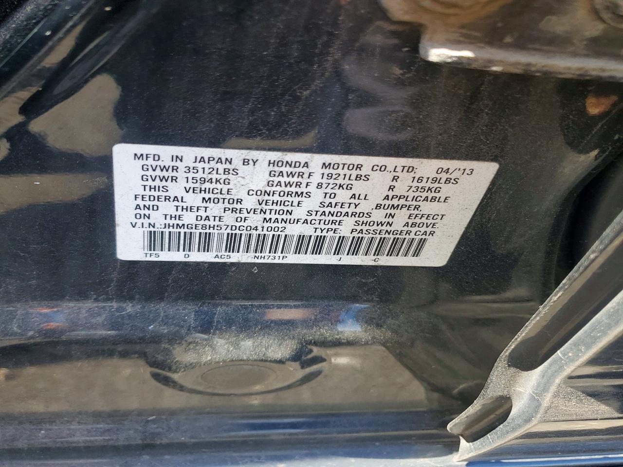 2013 Honda Fit VIN JHMGE8H57DC041002 photo 12