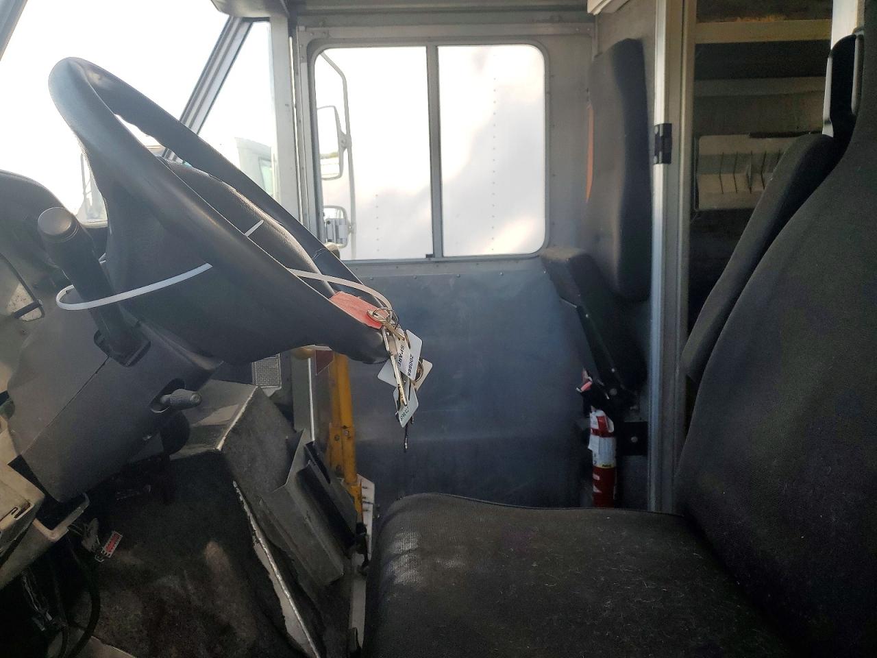 2010 Ford Econoline VIN 1FC4E4KLXADB01011 photo 7