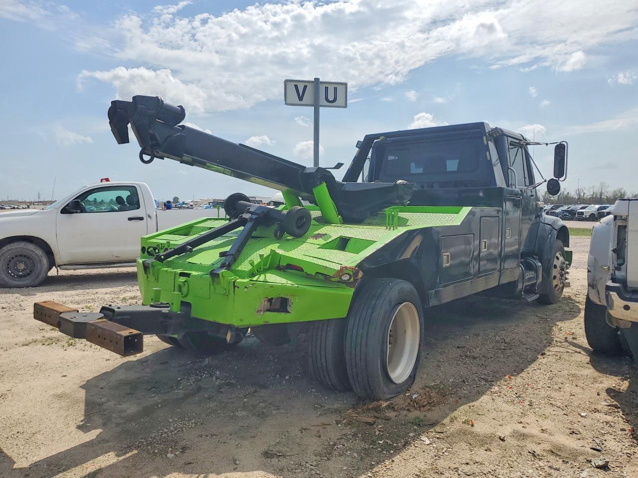 1999 International 4000 serie VIN 1HTSCAAM5XH206758 photo 3