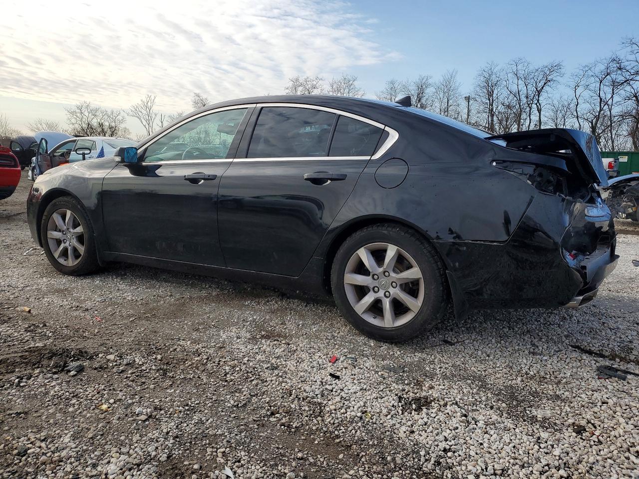 2013 Acura Tl VIN 19UUA8F24DA013275 photo 2