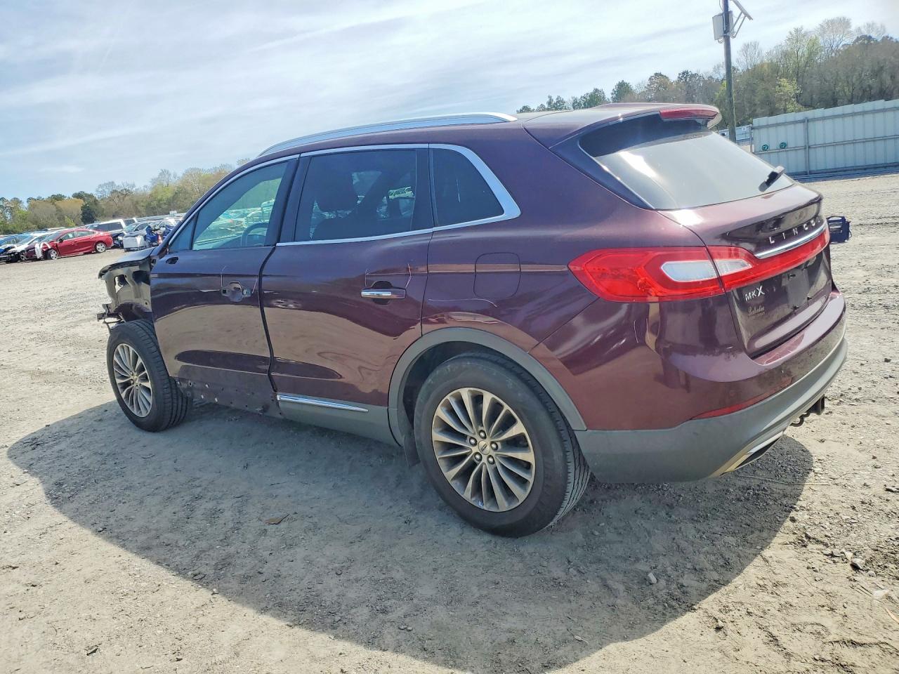 2017 LINCOLN Mkx VIN 2LMPJ6KR7HBL20324 photo 2
