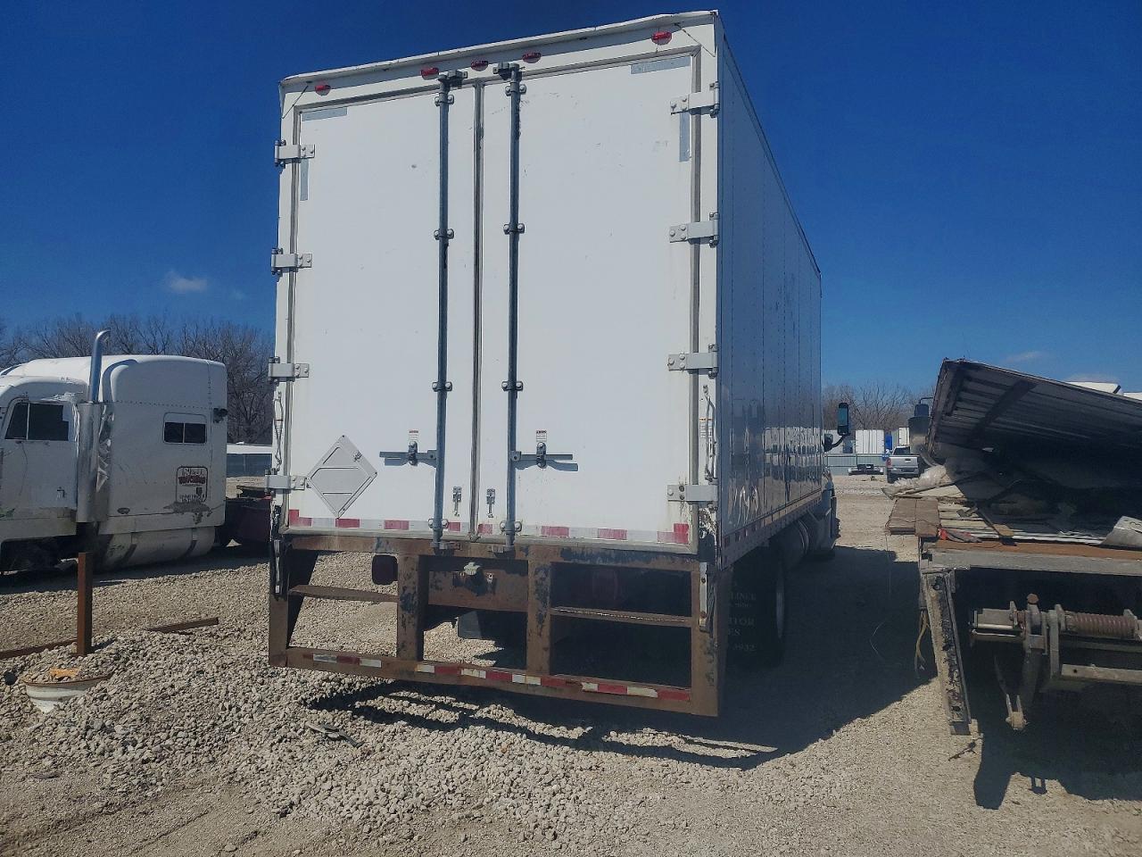 2016 FREIGHTLINER Cascadia VIN 3ALAGGDV9GSGT0988 photo 4