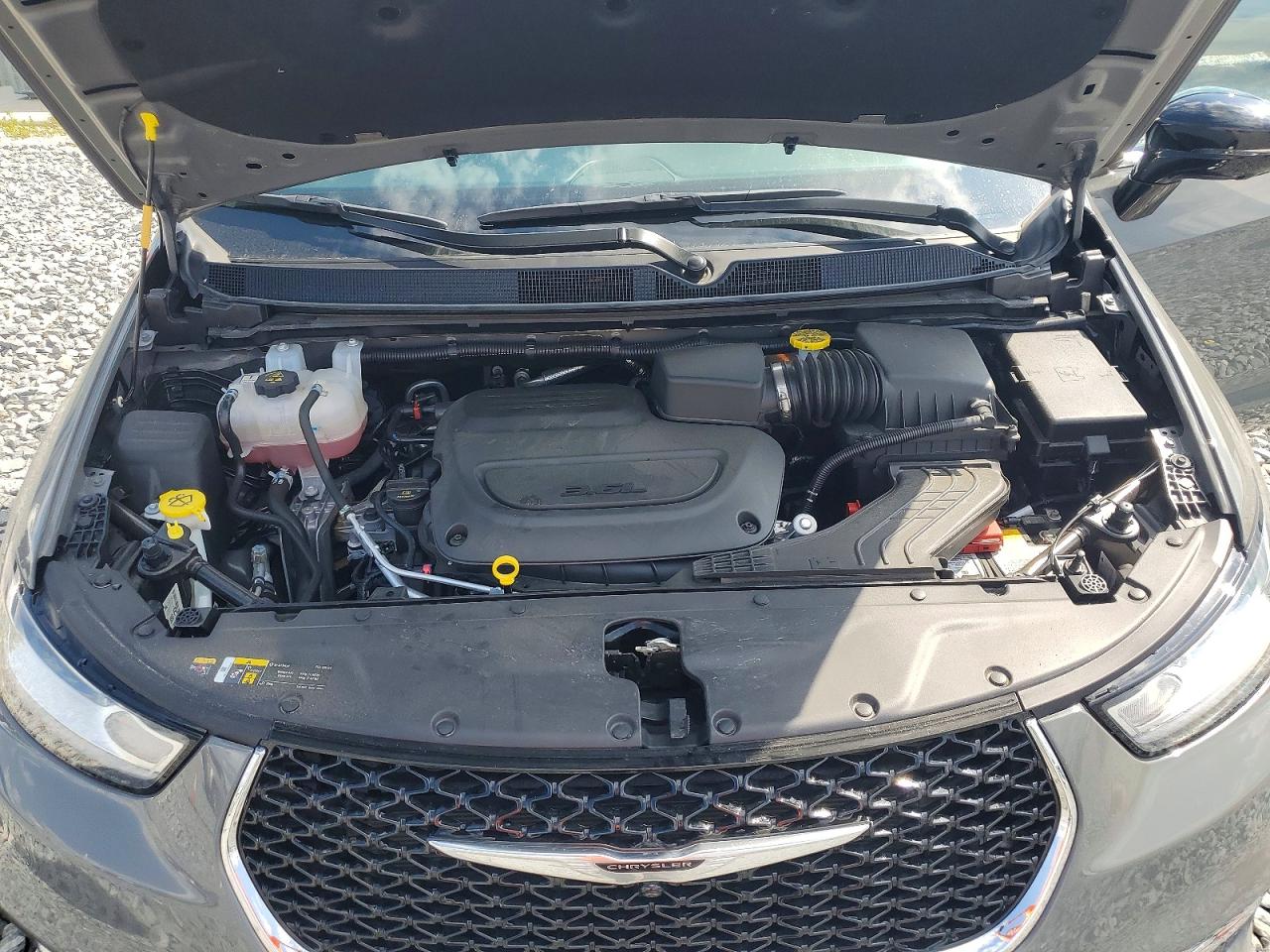 2025 Chrysler Pacifica s VIN 2C4RC1BG8SR545872 photo 12
