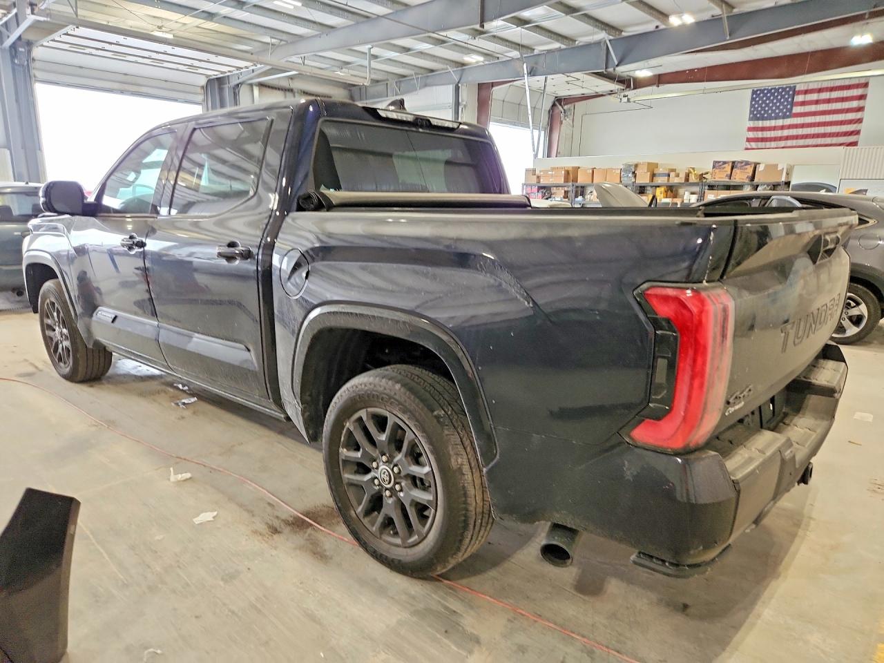2023 Toyota Tundra VIN 5TFNA5DB9PX097826 photo 2