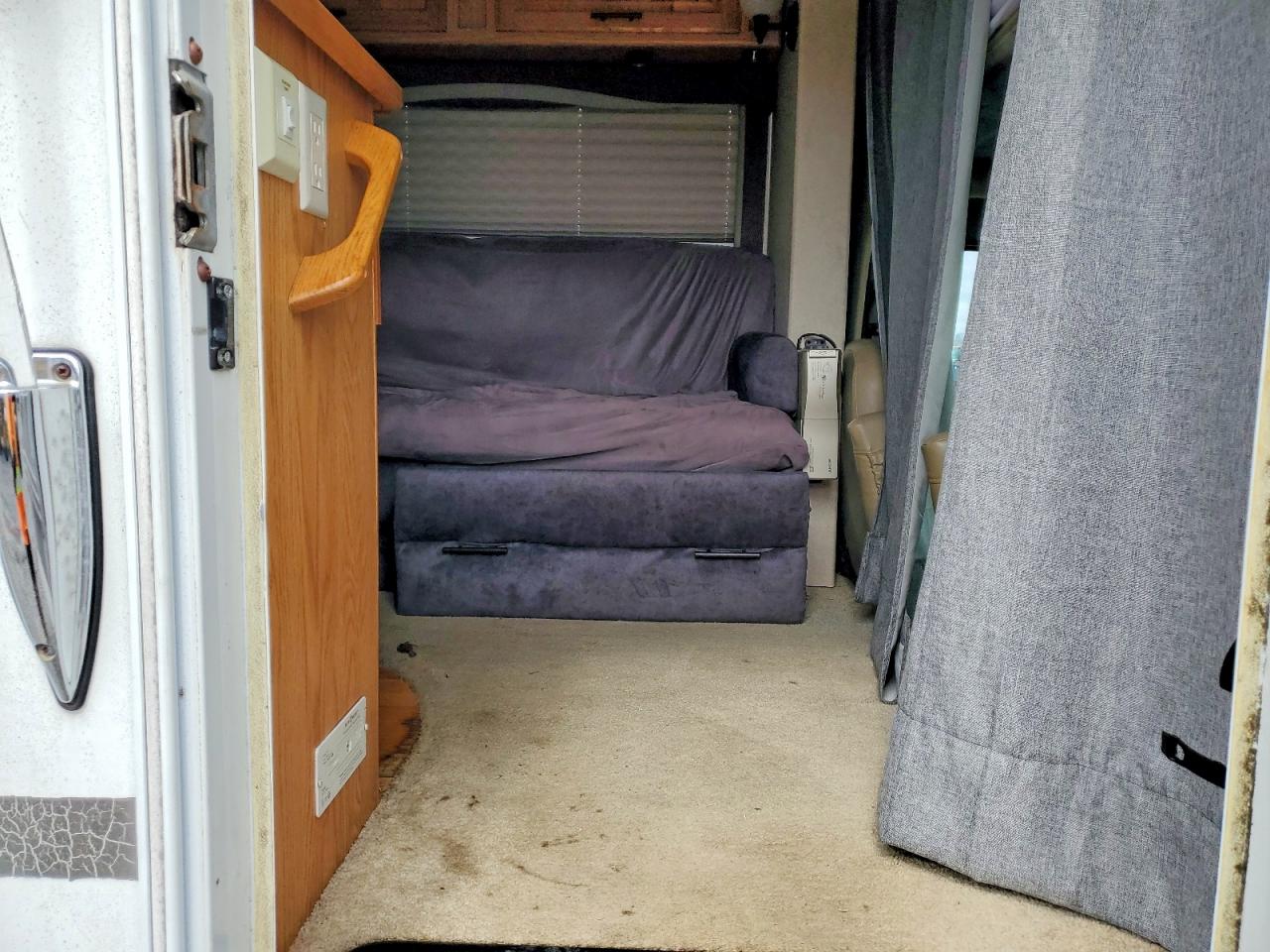 2002 JAYCO Econoline VIN 1FDXE45S22HA69869 photo 6