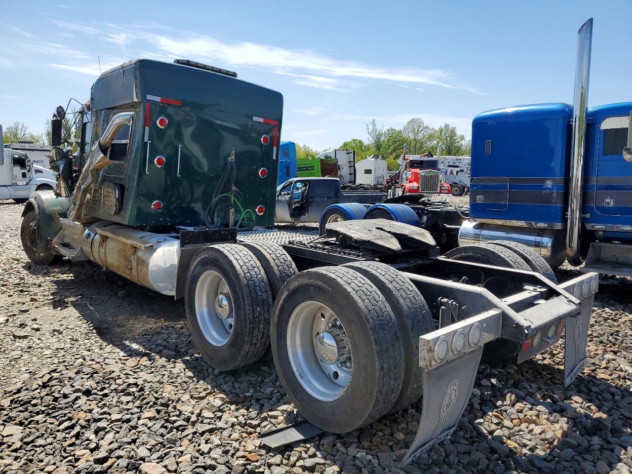 2013 KENWORTH All other VIN 1XKWD49X6DJ357242 photo 3