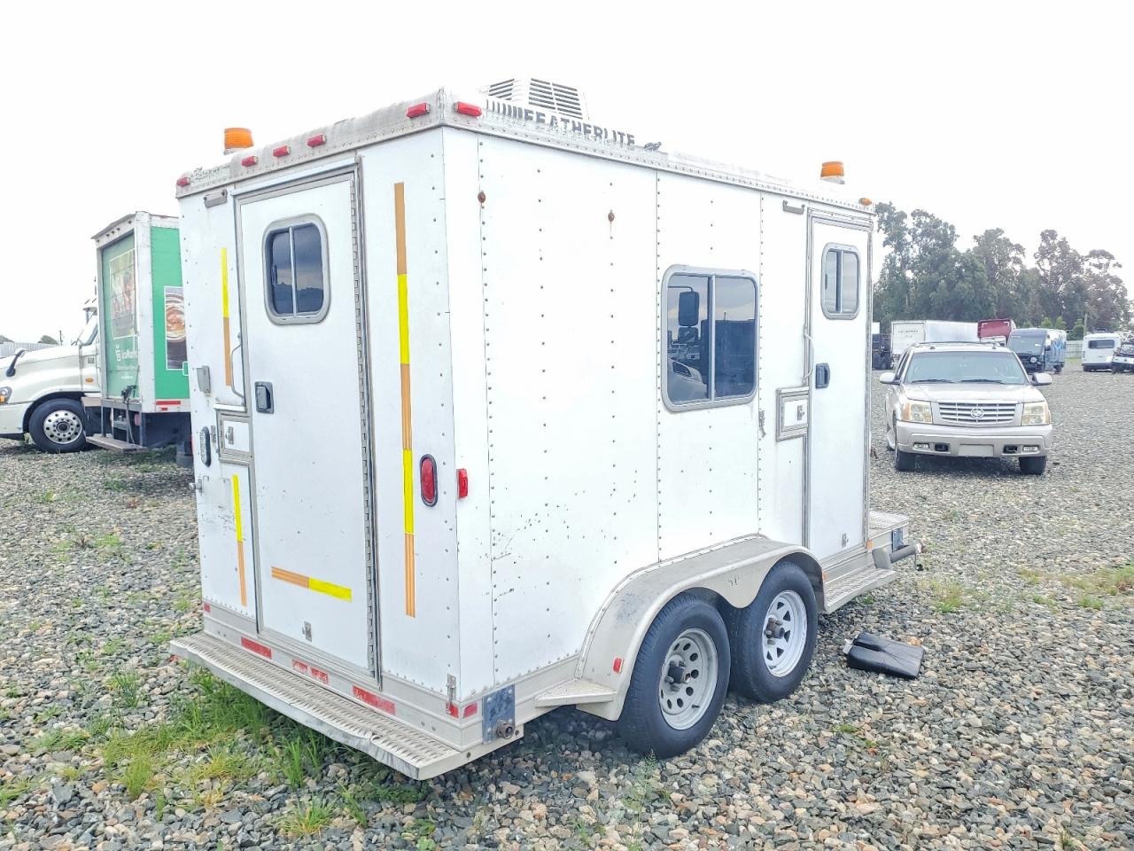 2000 PELSUE FIBER OPTIC SPLICING TRAILER VIN 4FGL01126YC028313 photo 4