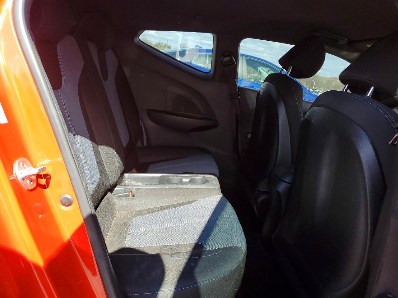 2019 Hyundai Veloster VIN KMHTG6AF7KU011082 photo 10
