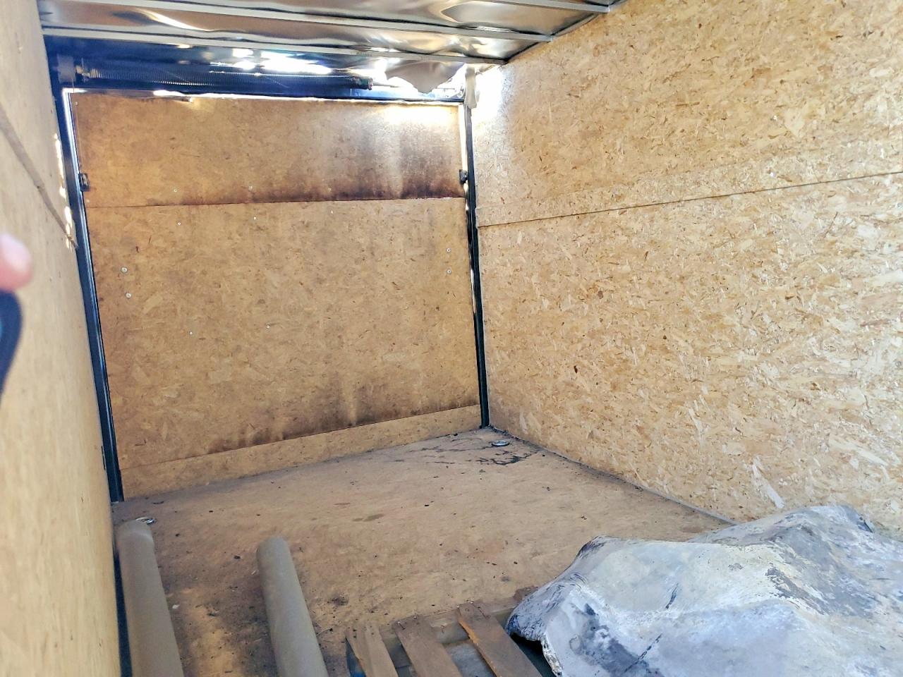 2024 R Trailer VIN 55ZR1EB21R1012111 photo 6