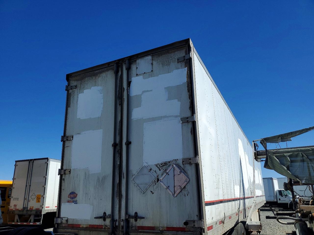 2014 UTILITY All models VIN 1UYVS2534EP766246 photo 4