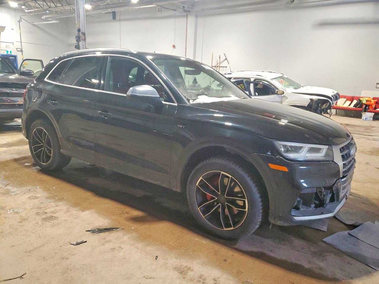 2018 Audi Sq5 VIN WA1C4AFY9J2085828 photo 4