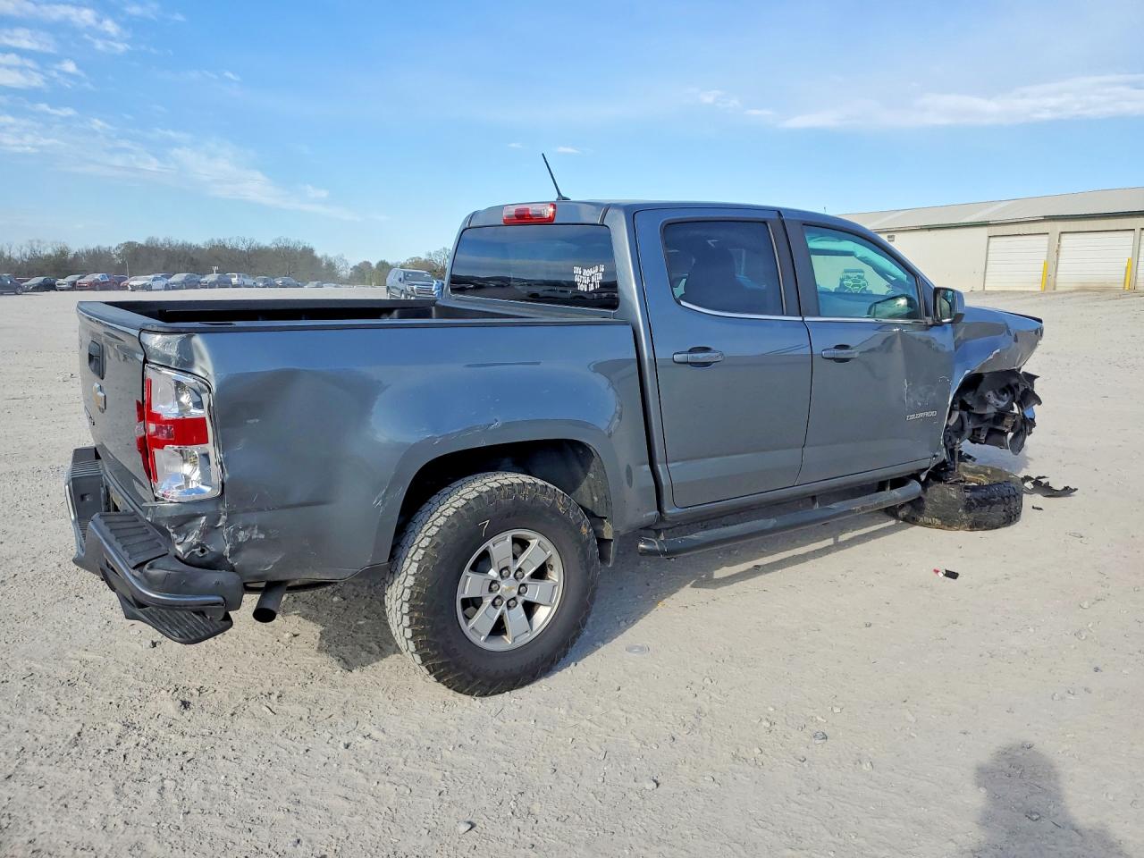 2019 Chevrolet Colorado VIN 1GCGSBEN9K1255185 photo 3