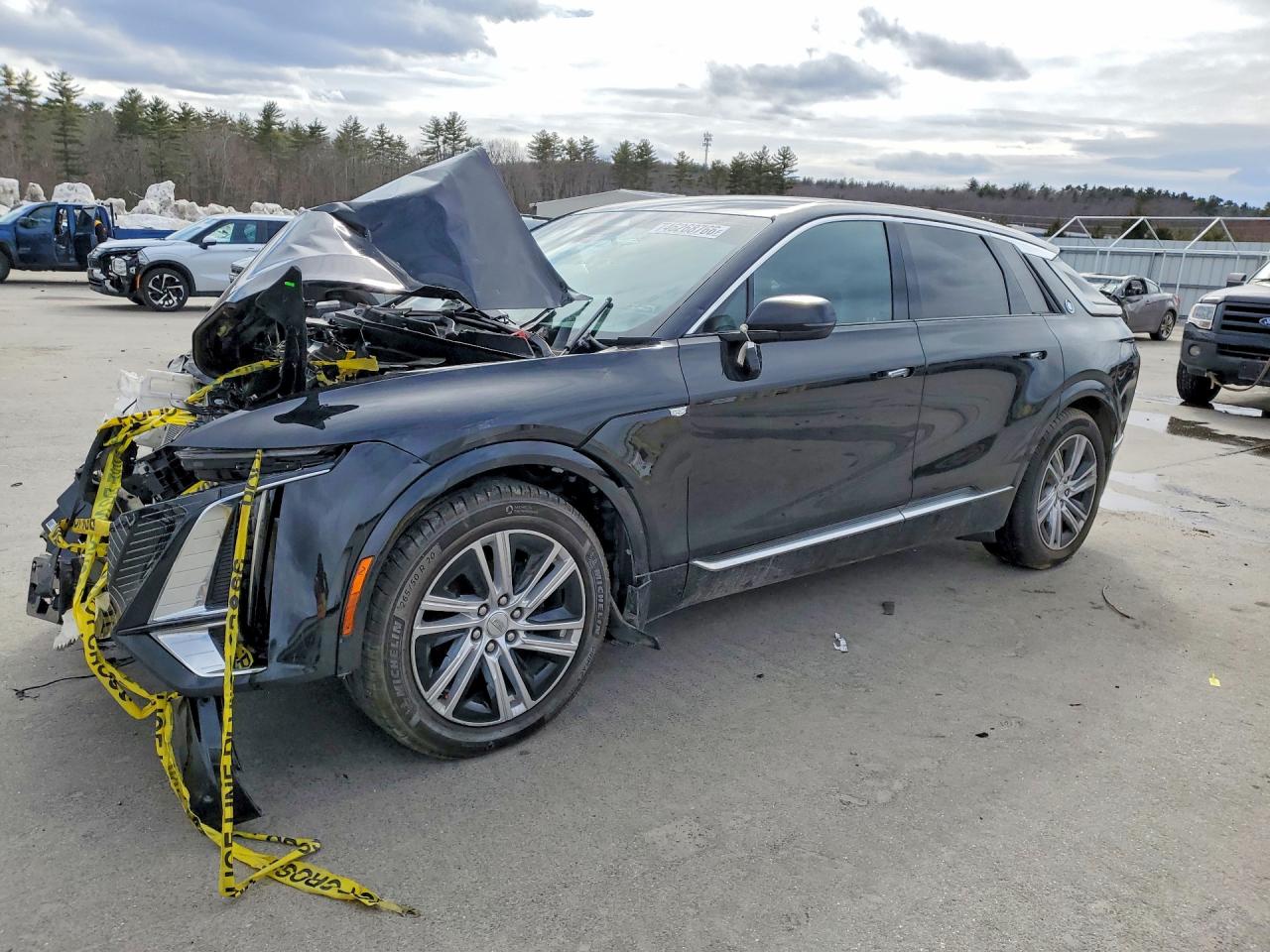 2024 Cadillac All other VIN 1GYKPMRK3RZ102668 photo 1