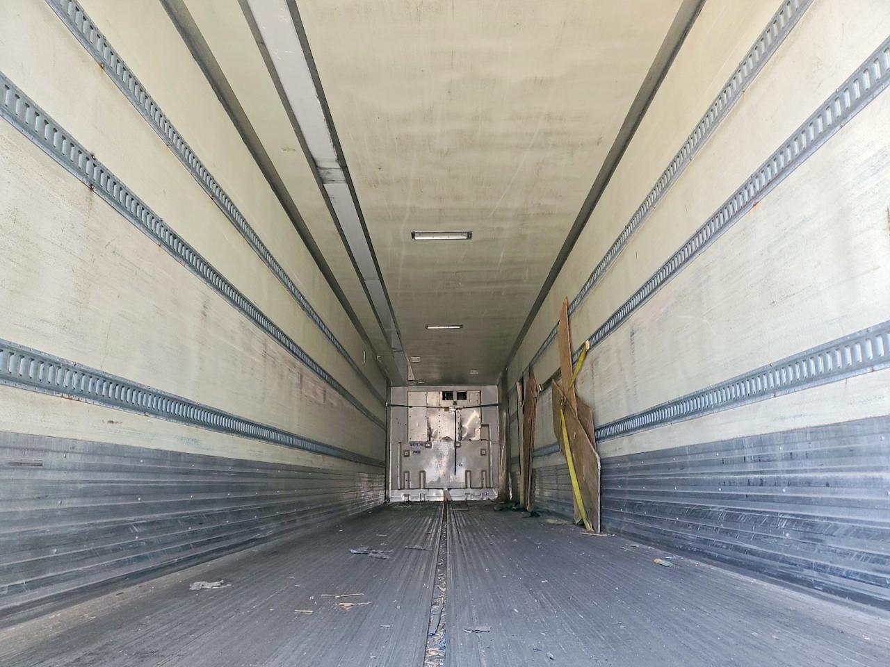 2013 UTILITY All models VIN 1UYVS2533DM510308 photo 5